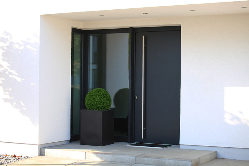 renovation-energetique-changement-porte-entree-maisons-quality renovation-energetique-porte-entree-maisons-quality